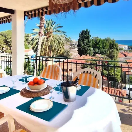 Casona Del Mar Terraza Y Vistas Al Mediterraneo Hébergement de vacances *